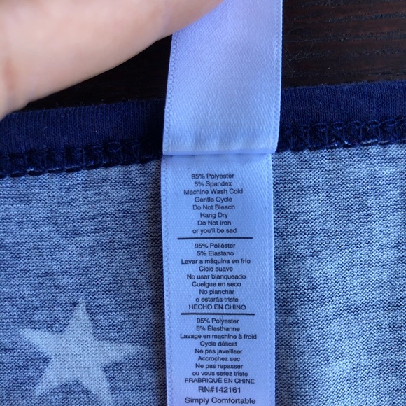 LuLaRoe Star Small Perfect T Scoop Hem - Picture 7 of 12